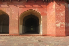 rosso e ombre al Forte di Agra