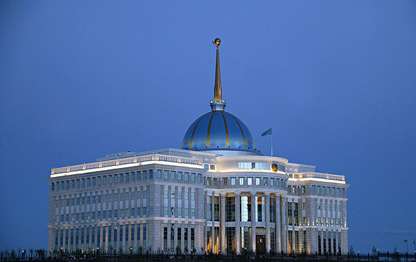 Ak Orda, il palazzo presidenziale